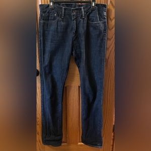 Levi’s 513 Jeans
